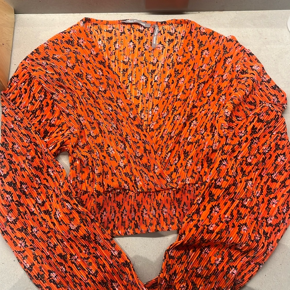 Urban outfitters long sleeve crop top